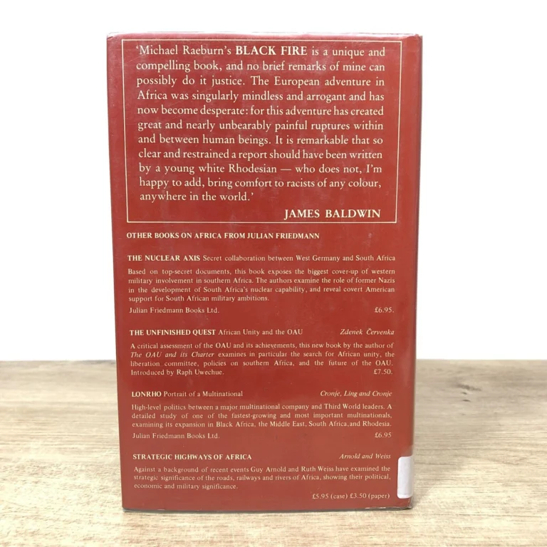 Black Fire: Accounts of the Guerrilla War in Rhodesia by Michael Raeburn, detail